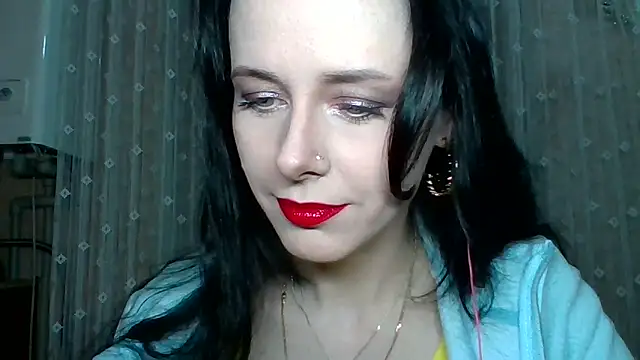 LuminousLady online show from 12-18-25, 06:12