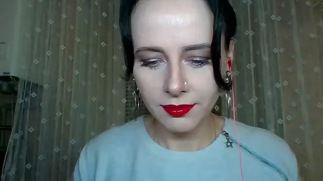 LuminousLady online show from 12-14-25, 06:13