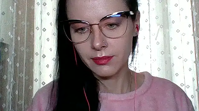 LuminousLady online show from 09-12-25, 07:30