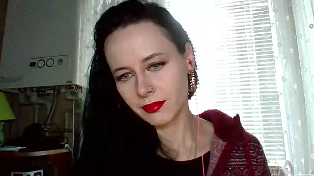 LuminousLady online show from 11-11-25, 12:22