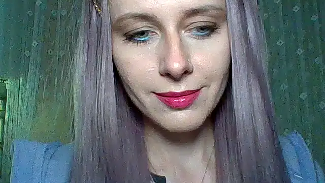 LuminousLady online show from 03-09-25, 09:36