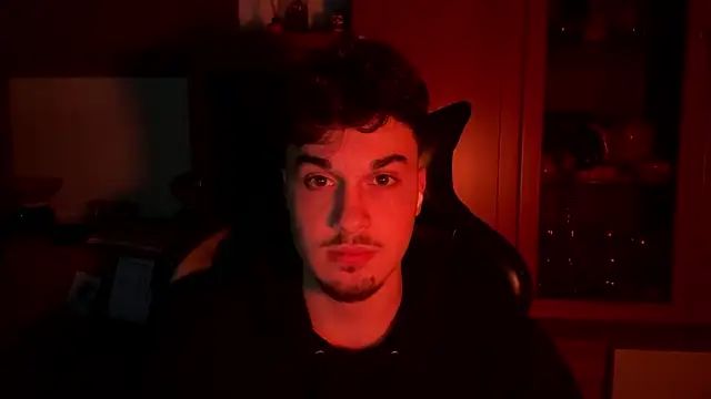 NaplesGuy04 online show from 02-23-25, 11:04