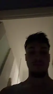 NaplesGuy04 online show from 04-16-26, 05:36