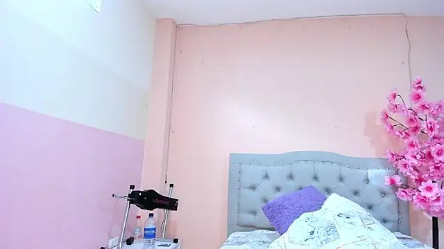 littletammy4u  online show from 11-17-25, 12:42