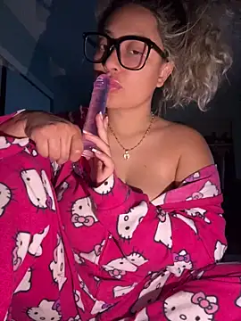 babygirl ak online show from 03-22-25, 07:36