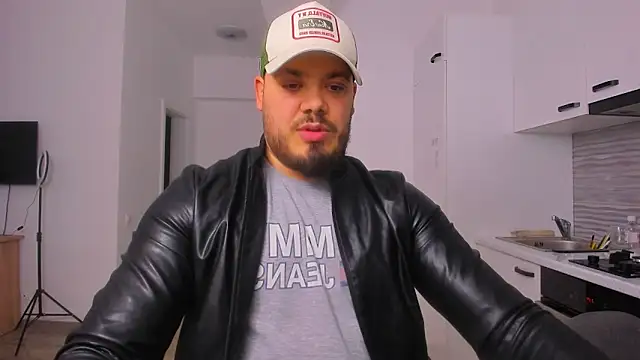 ZackMasterss online show from 12-22-25, 07:14