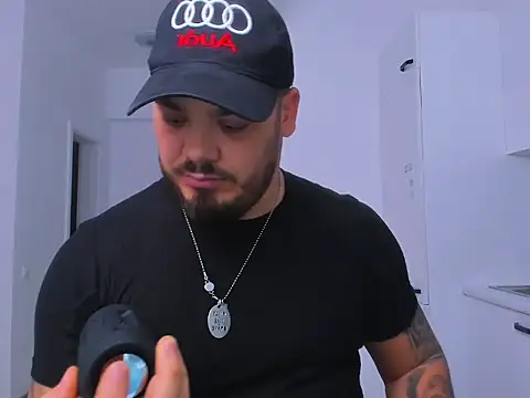 ZackMasterss online show from 11-18-25, 12:59