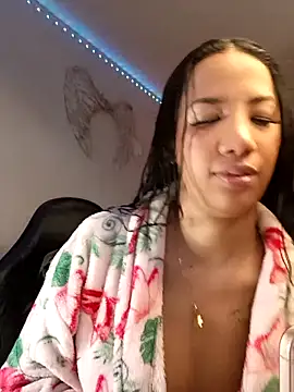 SallyWhitee online show from 03-13-26, 05:12