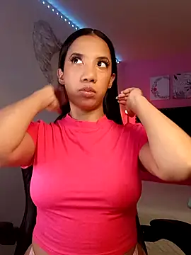 SallyWhitee online show from 04-19-26, 04:57