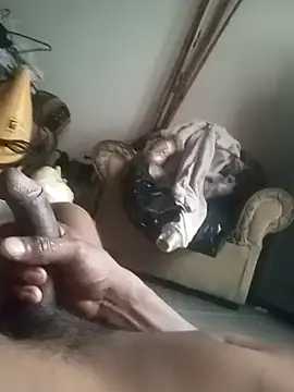 chocolatepuro1979 online show from 03-05-25, 09:15