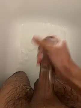 Snapshot of amialiii chatting on 02-17-25, 03:22 amialiii online show from 02-17-25, 03:22