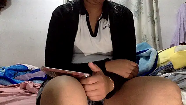 sharonlopez9611 online show from 04-23-26, 03:24