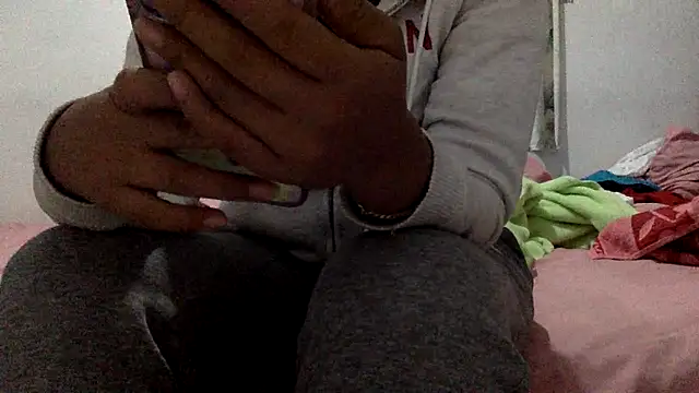 sharonlopez9611 online show from 10-30-25, 03:49