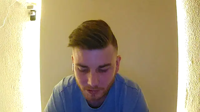 Foxtrott 242 online show from 04-30-26, 11:31