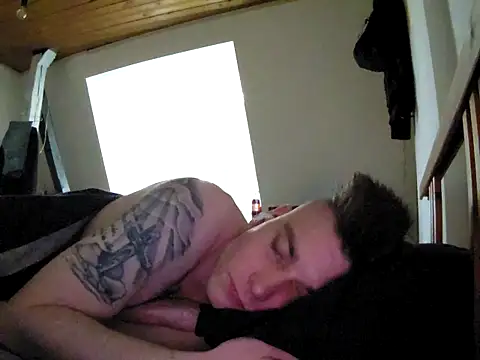 Snapshot of Foxtrott_242 chatting on 02-15-26, 01:54 Foxtrott 242 online show from 02-15-26, 01:54