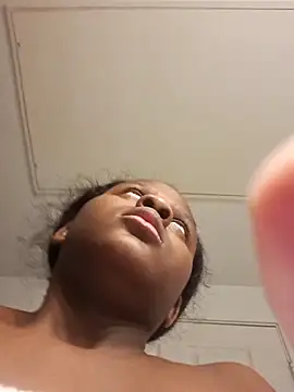 CocoaDoll22 online show from 11-27-25, 10:21