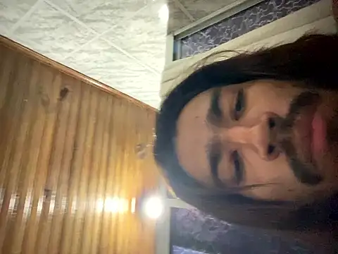 Mineirinho043 online show from 05-25-26, 02:33