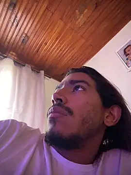 Mineirinho043 online show from 04-03-26, 04:02