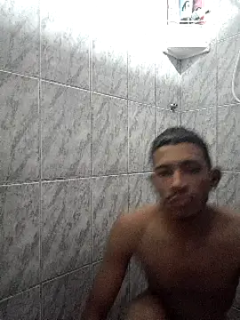 Snapshot of Mineirinho043 chatting on 03-12-25, 10:28 Mineirinho043 online show from 03-12-25, 10:28