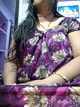 Snapshot of neha007-K chatting on 06-11-26, 08:06 neha007-K online show from 06-11-26, 08:06