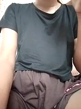 fuungirl38 online show from 11-22-25, 09:08