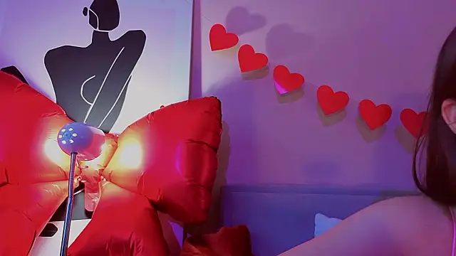 Mia Luw online show from 02-17-26, 03:26