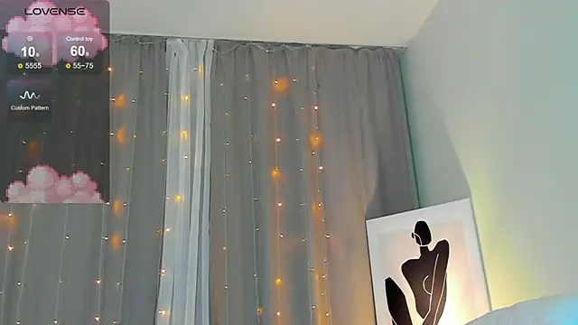 Mia Luw online show from 03-19-25, 04:02