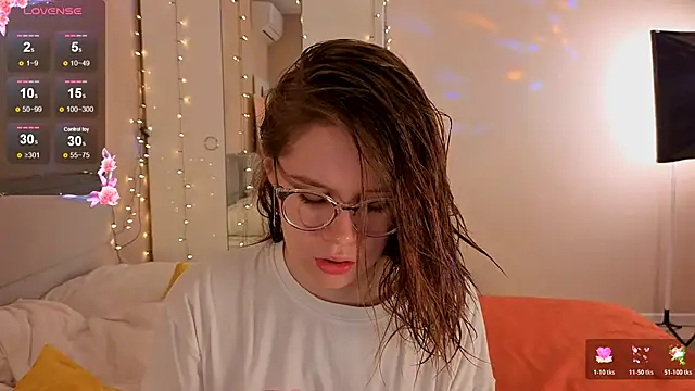 Mia Luw online show from 01-11-26, 05:03