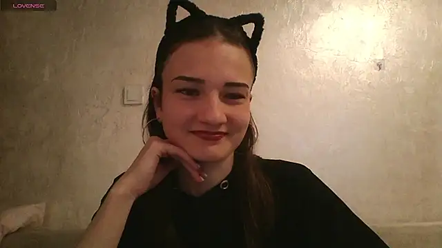 RoyalDessertt online show from 03-13-25, 07:31