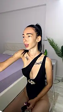 Snapshot of Celine_Roxelle chatting on 07-05-26, 07:04 Celine Roxelle online show from 07-05-26, 07:04