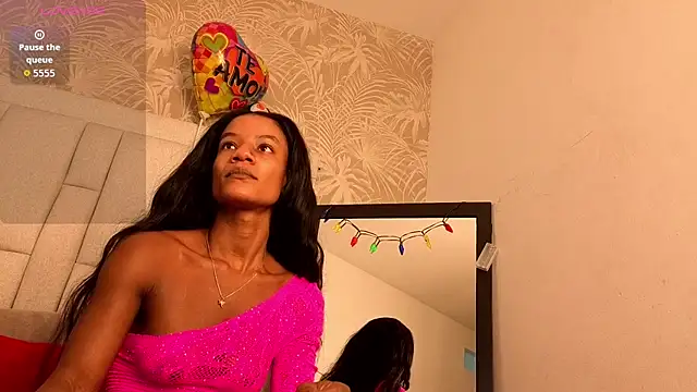 dafnnelewis online show from 12-16-25, 11:36