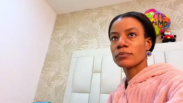 dafnnelewis online show from 02-07-26, 11:18