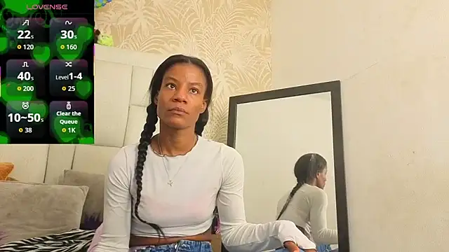 dafnnelewis online show from 05-26-26, 11:08