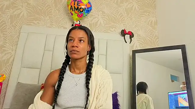 dafnnelewis online show from 04-20-26, 11:13