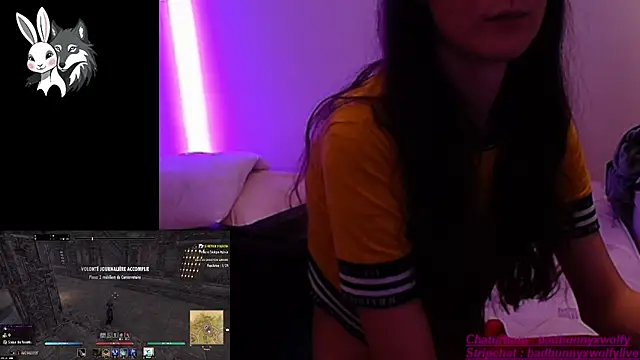 BadBunnyXWolfyLive online show from 10-05-25, 06:42