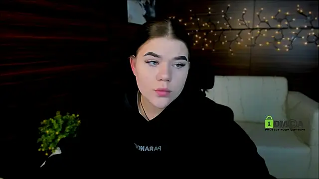 elmira rose online show from 02-11-25, 10:14