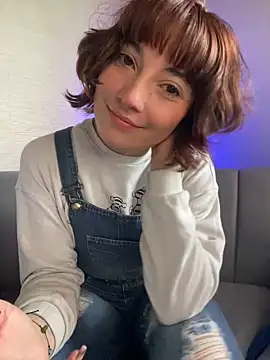 Maggie Geller online show from 03-13-25, 03:06