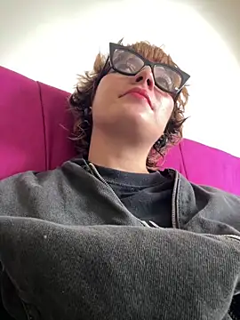 Maggie Geller online show from 02-19-26, 08:39