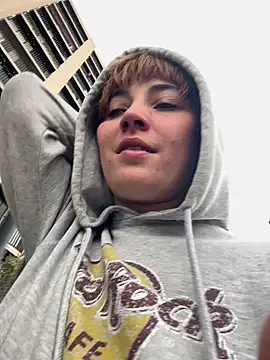 Maggie Geller online show from 02-16-26, 05:55