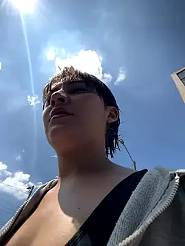 Maggie Geller online show from 11-21-25, 04:50