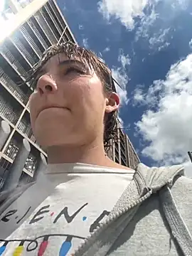 Maggie Geller online show from 11-12-25, 03:05