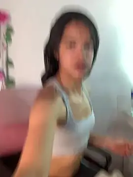 Isabella Rizzo online show from 02-28-25, 06:41