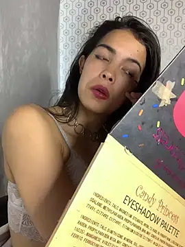 Isabella Rizzo online show from 03-05-25, 08:21