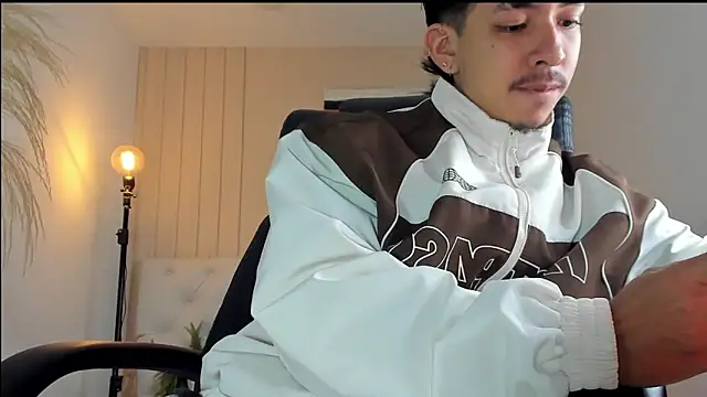 ISAAC CRYSTON online show from 11-28-25, 08:31