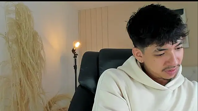 ISAAC CRYSTON online show from 11-14-25, 08:34