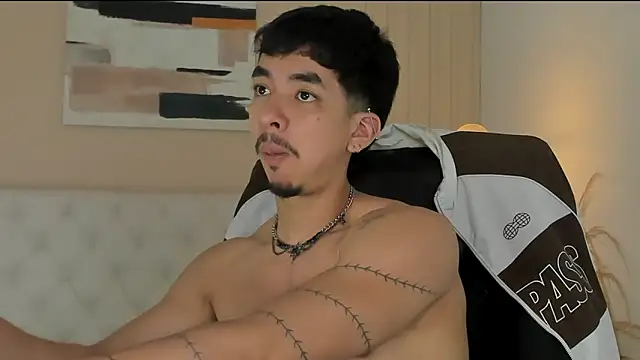 Snapshot of ISAAC_CRYSTON chatting on 02-04-26, 08:48 ISAAC CRYSTON online show from 02-04-26, 08:48