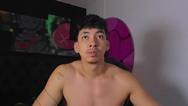 ISAAC CRYSTON online show from 10-30-25, 07:33