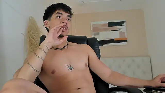 ISAAC CRYSTON online show from 01-09-26, 08:05