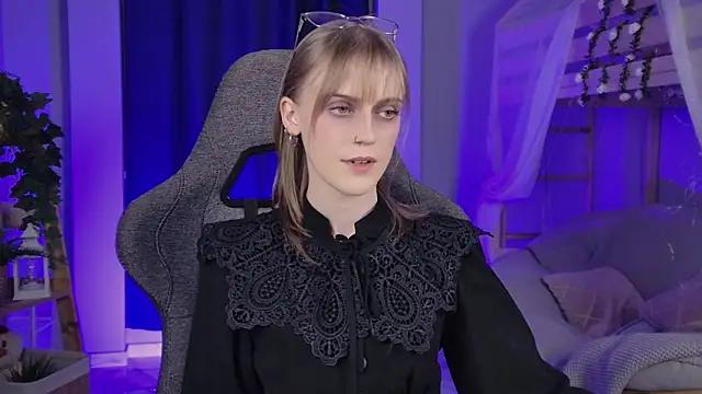 KiraMontoya online show from 03-07-26, 02:40