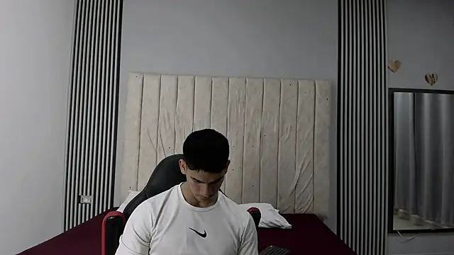 ANDRES STUD online show from 02-10-26, 04:00